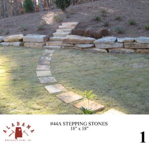 #044A STEPPING STONE 18" X 18" APPROXIMATE DIAMETER 2-3" THICK