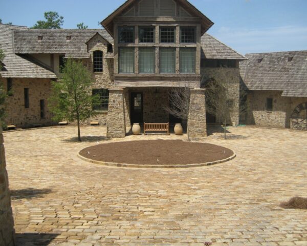 #113B TUMBLED BROWN COBBLESTONES